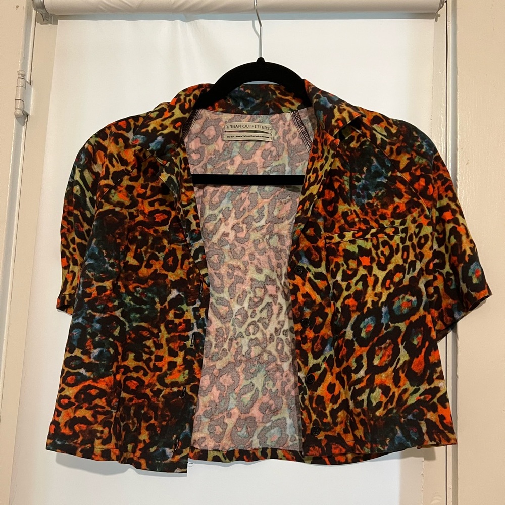 Urban outfitters crop button up